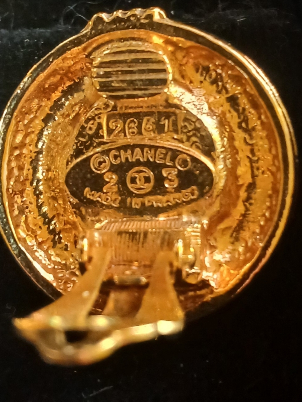 CHANEL Gold and Deep Blue Round Giroux Clip-On Earrings - Picture 7 of 13